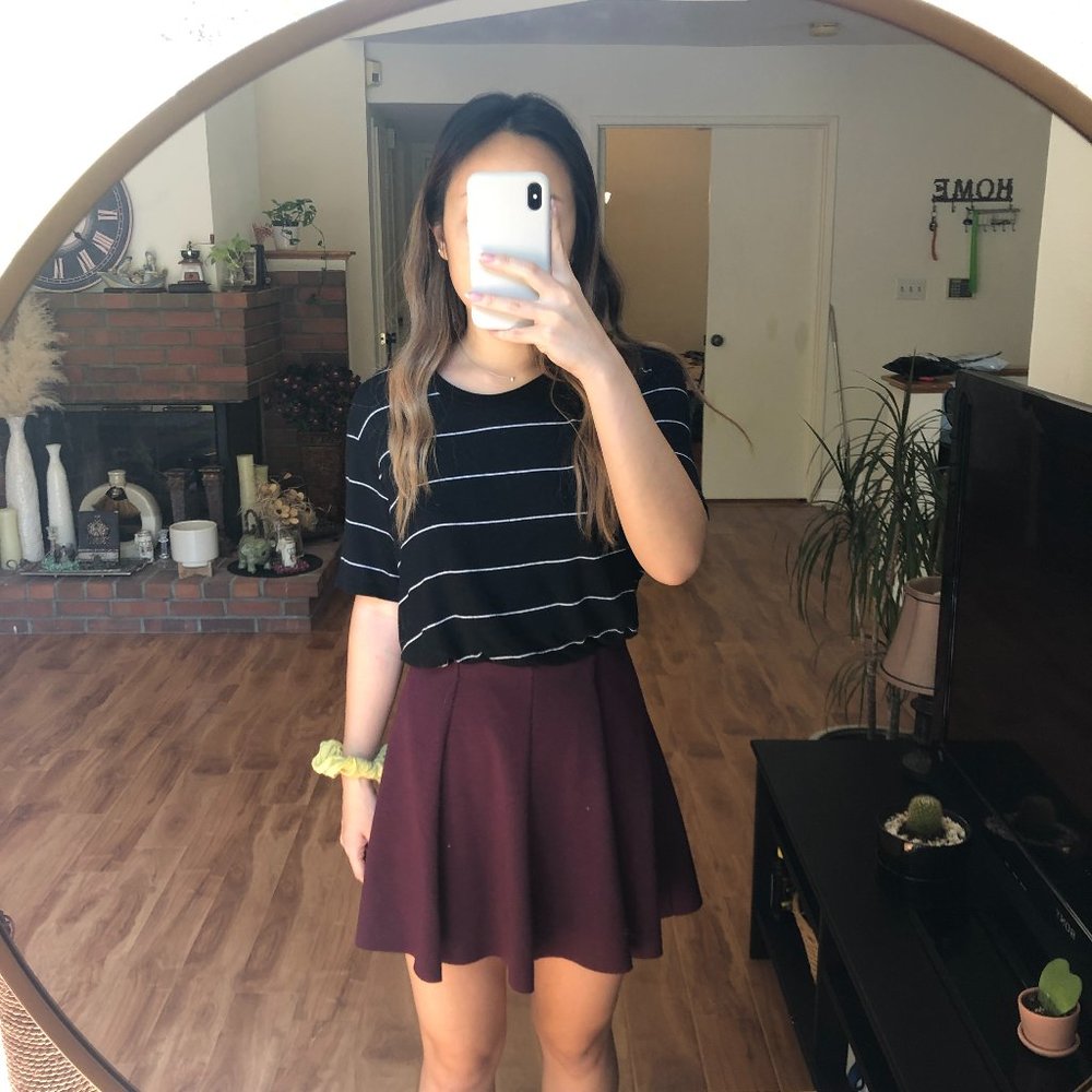 Maroon Soft Pleated Skirt